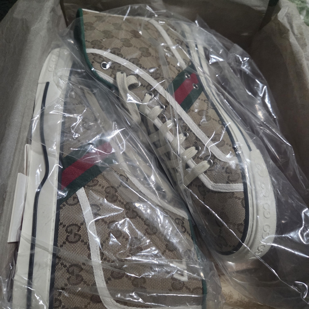 Gucci Beige Canvas Sneakers with Green and Red Stripe